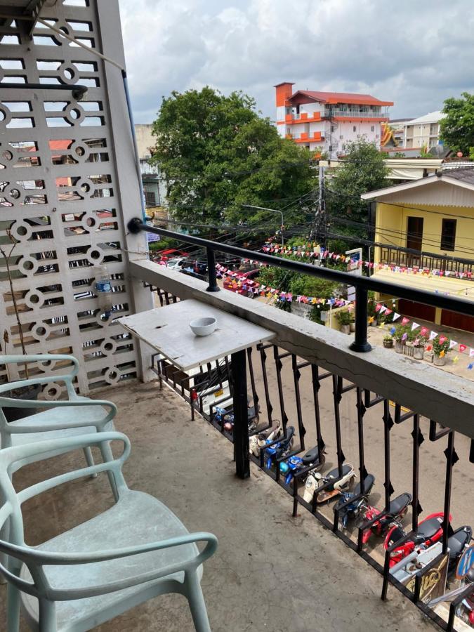 Mekong Riverside Виентиане Екстериор снимка