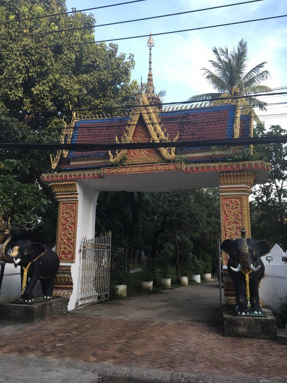 Mekong Riverside Виентиане Екстериор снимка
